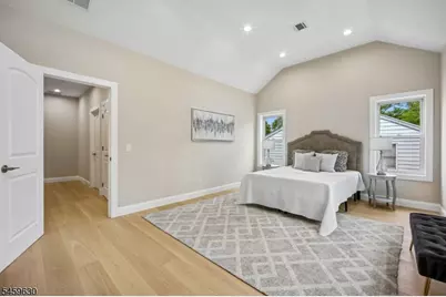 5 Briar Cliff Rd, Livingston, NJ 07039 - Photo 19
