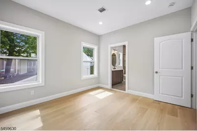 5 Briar Cliff Rd, Livingston, NJ 07039 - Photo 27