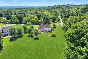 10 William Barnes Rd, Raritan Township, NJ 08822 - Photo 3