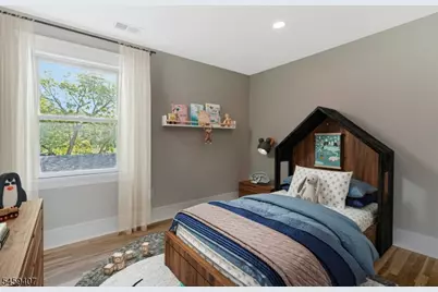 7 Mastogen Dr, Somerville, NJ 08876 - Photo 31