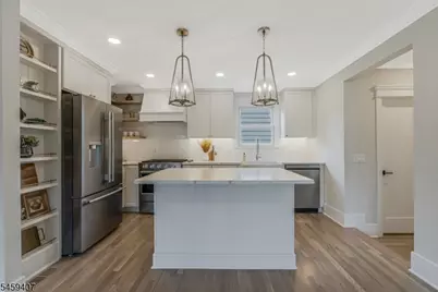 7 Mastogen Dr, Somerville, NJ 08876 - Photo 9