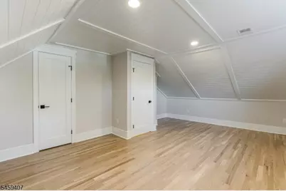 7 Mastogen Dr, Somerville, NJ 08876 - Photo 25