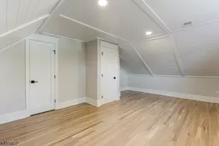 7 Mastogen Dr, Somerville, NJ 08876 - Photo 25