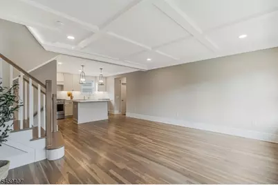7 Mastogen Dr, Somerville, NJ 08876 - Photo 5