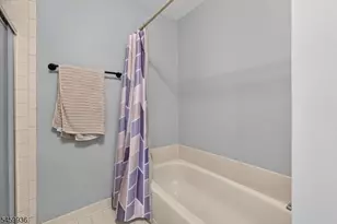 14 Augusta Dr, Clinton Township, NJ 08801 - Photo 15