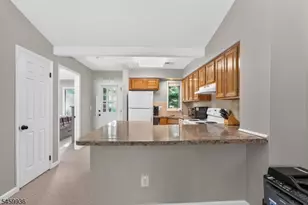 14 Augusta Dr, Clinton Township, NJ 08801 - Photo 3