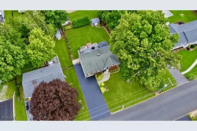 28 Yacht Club Dr, Jefferson Township, NJ 07849 - Photo 23