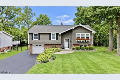 28 Yacht Club Dr, Jefferson Township, NJ 07849 - Photo 25