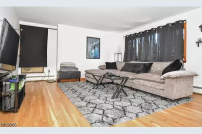 27 Hillcrest Ave, Lodi, NJ 07644 - Photo 17