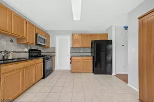 216 Copeley Way, North Brunswick Township, NJ 08902 - Photo 9
