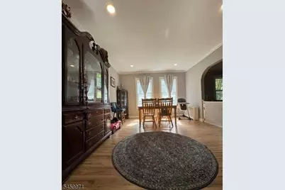 10 Park Rd, Morris Plains, NJ 07950 - Photo 5