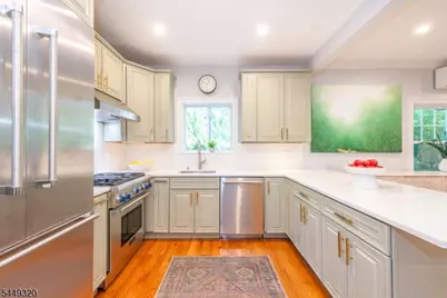 85 Evergreen Ave, Bloomfield Twp., NJ 07003 - Photo 11