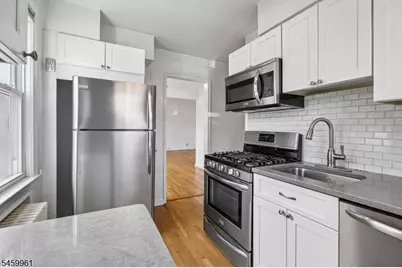 349 Bloomfield Ave #10, Verona, NJ 07044 - Photo 1