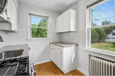 349 Bloomfield Ave #10, Verona, NJ 07044 - Photo 3