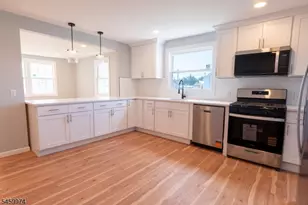 121 Kosciusko Ave, South Plainfield, NJ 07080 - Photo 5