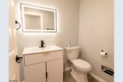 121 Kosciusko Ave, South Plainfield, NJ 07080 - Photo 17