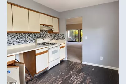 1 Oriole Ter, Hampton Township, NJ 07860 - Photo 7