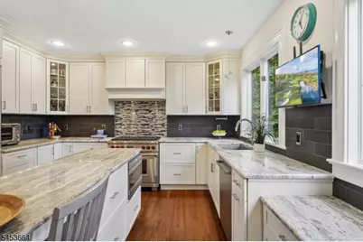 6 Edgehill Rd, West Orange Township, NJ 07052 - Photo 17