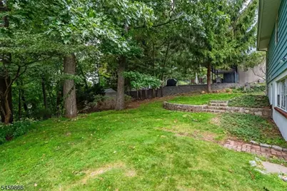 565 Dell Rd, Roxbury Township, NJ 07850 - Photo 19
