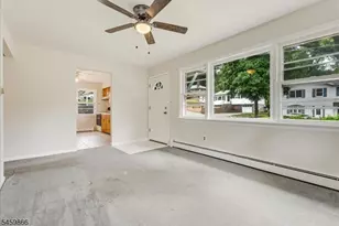 565 Dell Rd, Roxbury Township, NJ 07850 - Photo 5