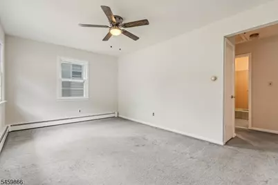 565 Dell Rd, Roxbury Township, NJ 07850 - Photo 3