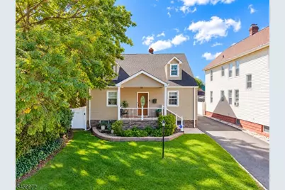 715 Ainsworth St, Linden, NJ 07036 - Photo 1