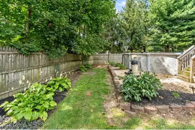 260 Pearl Pl, South Plainfield, NJ 07080 - Photo 35