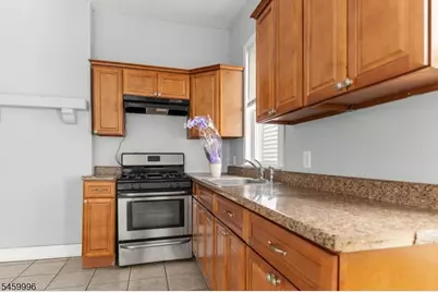 564 Sanford Ave #1, Newark, NJ 07106 - Photo 7