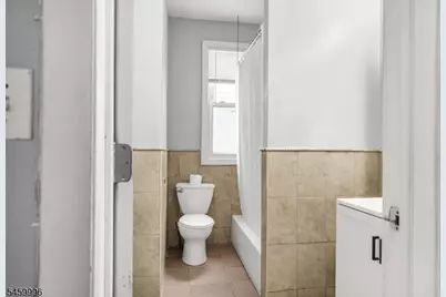 564 Sanford Ave #1, Newark, NJ 07106 - Photo 15
