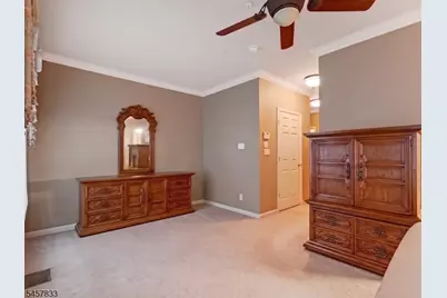 9 Goffle Brook Ct, Hawthorne, NJ 07506 - Photo 13