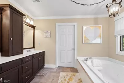 8 Goldfinch Run, Kinnelon, NJ 07405 - Photo 35