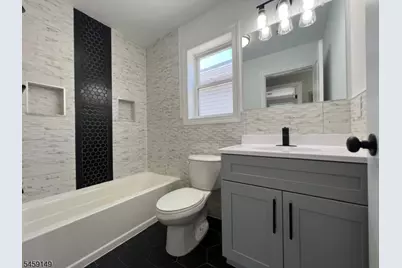 208 Atlantic St, Elizabeth, NJ 07206 - Photo 9