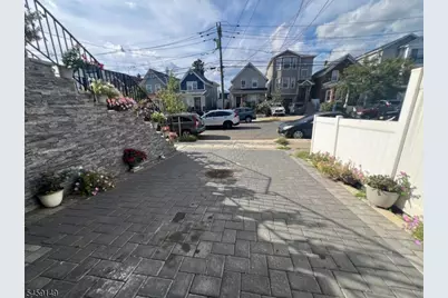 208 Atlantic St, Elizabeth, NJ 07206 - Photo 17