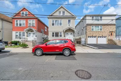 927 Meredith Ave, Elizabeth, NJ 07202 - Photo 3