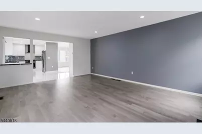 450 Vanderveer Rd, Bridgewater, NJ 08807 - Photo 15