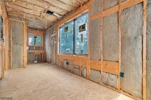 265 Washington St, Orange, NJ 07050 - Photo 37