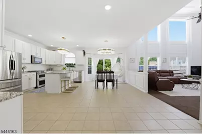 918 Timberline Dr, Jefferson Township, NJ 07849 - Photo 15
