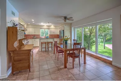 13 Farmersville Rd, Tewksbury Township, NJ 07830 - Photo 5