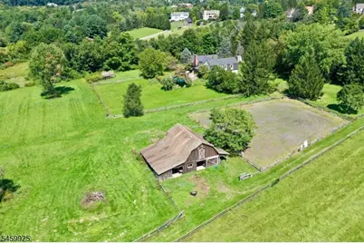 13 Farmersville Rd, Tewksbury Township, NJ 07830 - Photo 33