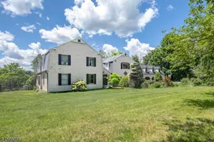 13 Farmersville Rd, Tewksbury Township, NJ 07830 - Photo 29
