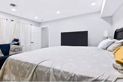649 E 30th St, Paterson, NJ 07513 - Photo 13