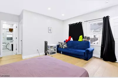 649 E 30th St, Paterson, NJ 07513 - Photo 23