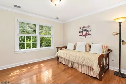 165 Briarheath Lane, Clark Township, NJ 07066 - Photo 27