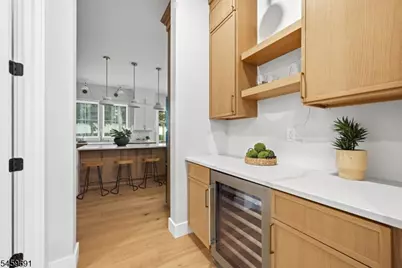 190 Laurel Ave, Livingston, NJ 07039 - Photo 11