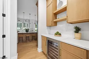 190 Laurel Ave, Livingston, NJ 07039 - Photo 11