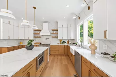 190 Laurel Ave, Livingston, NJ 07039 - Photo 9