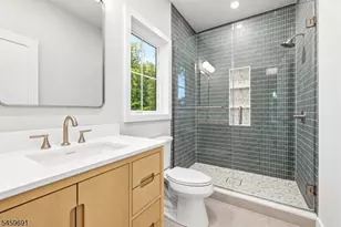 190 Laurel Ave, Livingston, NJ 07039 - Photo 15