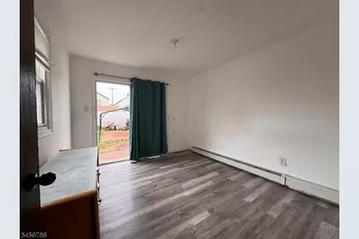 1020 Madison Ave, Elizabeth, NJ 07201 - Photo 17