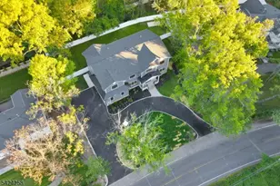470 White Oak Ridge Rd, Millburn, NJ 07078 - Photo 31