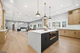 470 White Oak Ridge Rd, Millburn, NJ 07078 - Photo 5